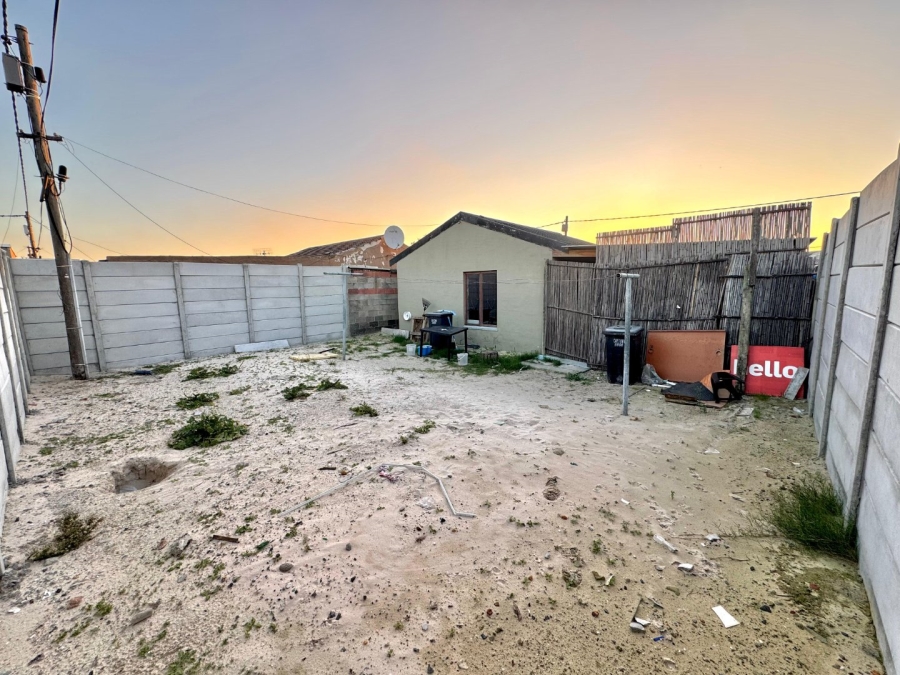 2 Bedroom Property for Sale in Voorbrug Western Cape